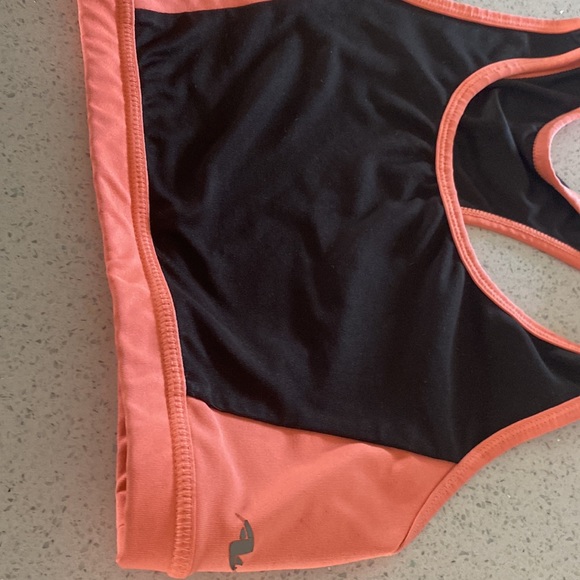 Girls Sports Bras - Picture 4 of 7